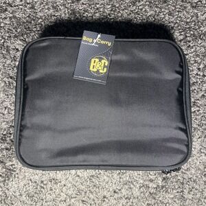 Bag And Carry Black Hanging Zipper Travel Cosmetic Bag New